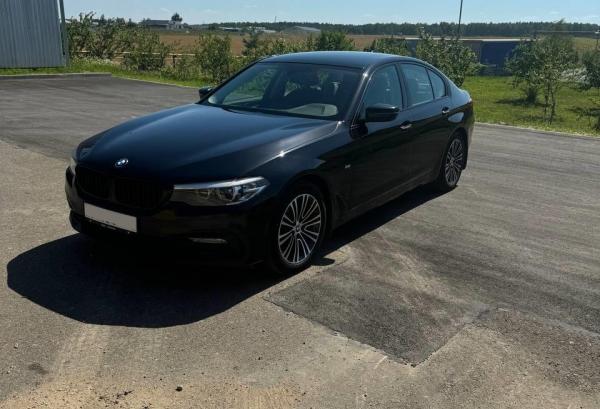 BMW 5 серия, 2017 год выпуска с двигателем Бензин, 99 346 BYN в г. Минск