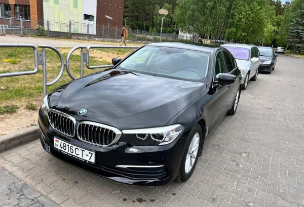 BMW 5 серия, 2019 год выпуска с двигателем Бензин, 117 545 BYN в г. Минск