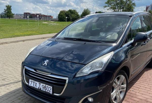 Peugeot 5008, 2015 год выпуска с двигателем Дизель, 41 988 BYN в г. Минск