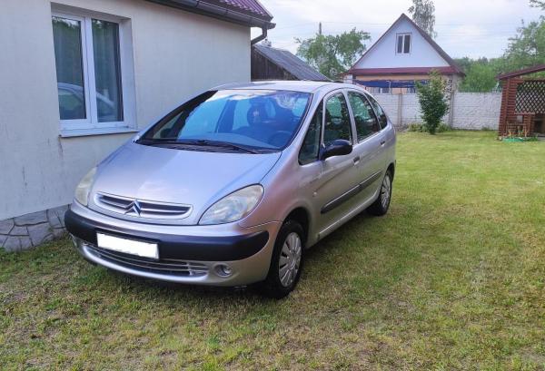 Citroen Xsara Picasso, 2001 год выпуска с двигателем Бензин, 9 953 BYN в г. Минск