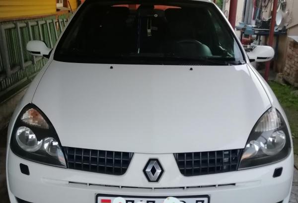 Renault Clio, 2003 год выпуска с двигателем Бензин, 11 508 BYN в г. Минск