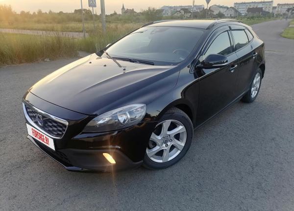 Volvo V40 Cross Country, 2013 год выпуска с двигателем Дизель, 42 907 BYN в г. Гомель