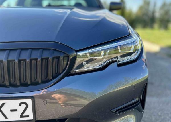 BMW 3 серия, 2019 год выпуска с двигателем Бензин, 93 306 BYN в г. Витебск