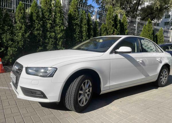 Audi A4, 2014 год выпуска с двигателем Бензин, 52 957 BYN в г. Минск