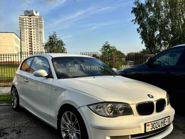 BMW 1 серия, 2007 год выпуска с двигателем Бензин, 25 567 BYN в г. Барановичи