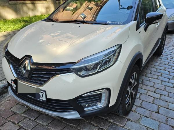 Renault Kaptur, 2017 год выпуска с двигателем Бензин, 60 437 BYN в г. Минск