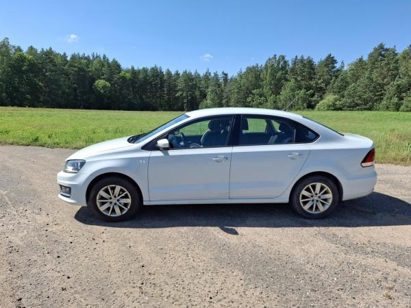 Volkswagen Polo, 2015 год выпуска с двигателем Бензин, 28 910 BYN в г. Минск