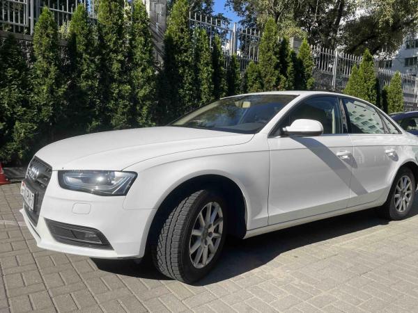 Audi A4, 2014 год выпуска с двигателем Бензин, 52 957 BYN в г. Минск