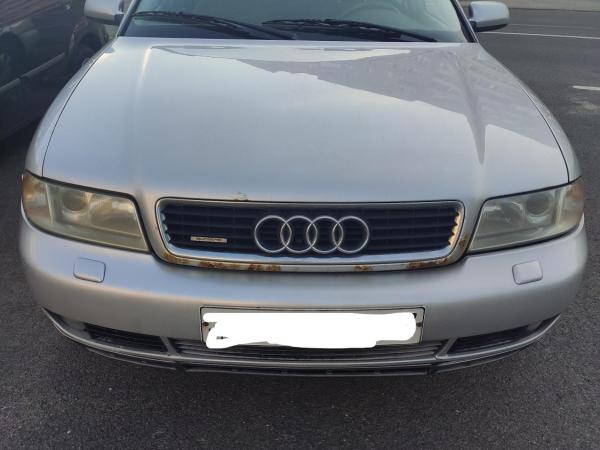 Audi A4, 2001 год выпуска с двигателем Бензин, 15 671 BYN в г. Минск