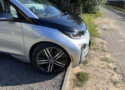 Фото BMW i3