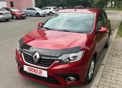 Фото Renault Logan