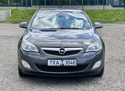 Фото Opel Astra