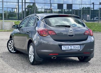 Фото Opel Astra