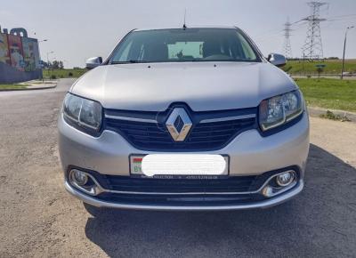 Фото Renault Logan