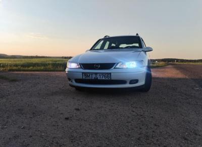 Фото Opel Vectra, 1998 год выпуска, с двигателем Бензин, 6 360 BYN в г. Жодино