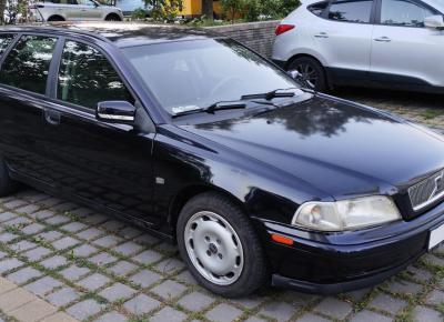 Фото Volvo V40, 1999 год выпуска, с двигателем Бензин, 9 559 BYN в г. Минск