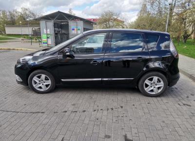 Фото Renault Scenic