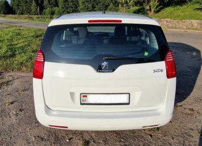 Фото Peugeot 5008