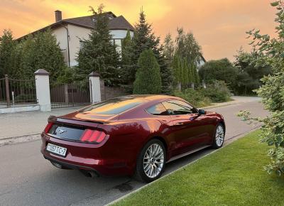 Фото Ford Mustang