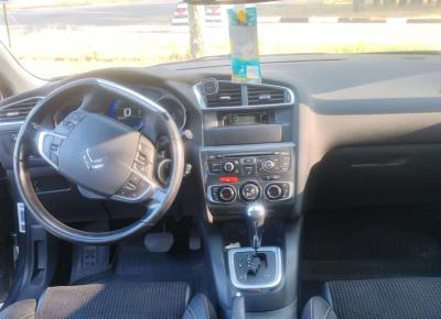 Фото Citroen C4