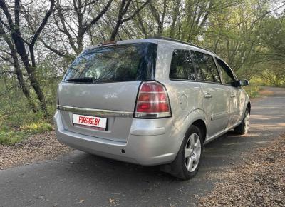 Фото Opel Zafira