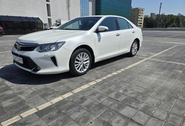 Toyota Camry, 2015 год выпуска с двигателем Бензин, 50 089 BYN в г. Минск