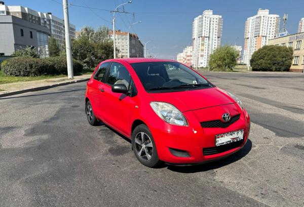 Toyota Yaris, 2010 год выпуска с двигателем Бензин, 20 723 BYN в г. Минск