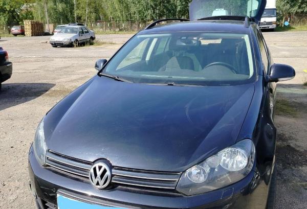 Volkswagen Golf, 2011 год выпуска с двигателем Бензин, 31 225 BYN в г. Минск