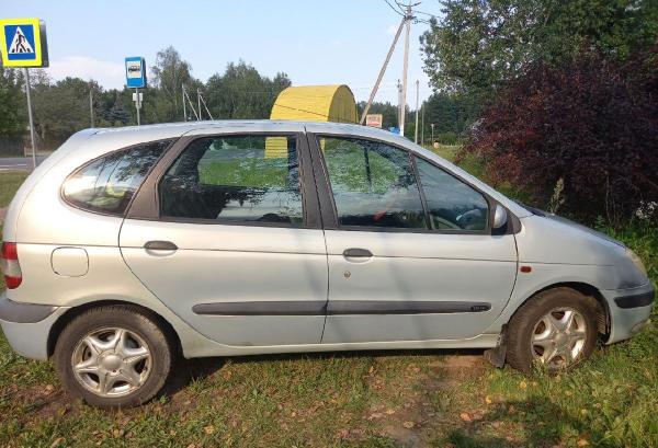 Renault Scenic, 2000 год выпуска с двигателем Бензин, 11 491 BYN в г. Могилёв