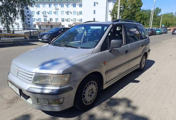 Mitsubishi Space Wagon, 1999 год выпуска с двигателем Бензин, 11 938 BYN в г. Минск