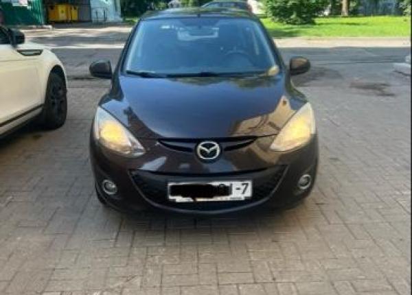 Mazda 2, 2011 год выпуска с двигателем Бензин, 27 815 BYN в г. Минск