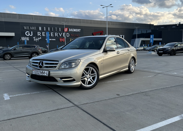 Mercedes-Benz C-класс, 2010 год выпуска с двигателем Бензин, 41 566 BYN в г. Гродно