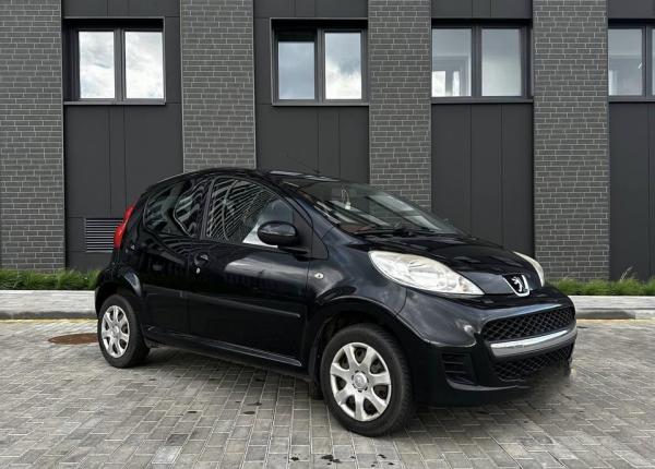 Peugeot 107, 2009 год выпуска с двигателем Бензин, 14 842 BYN в г. Минск