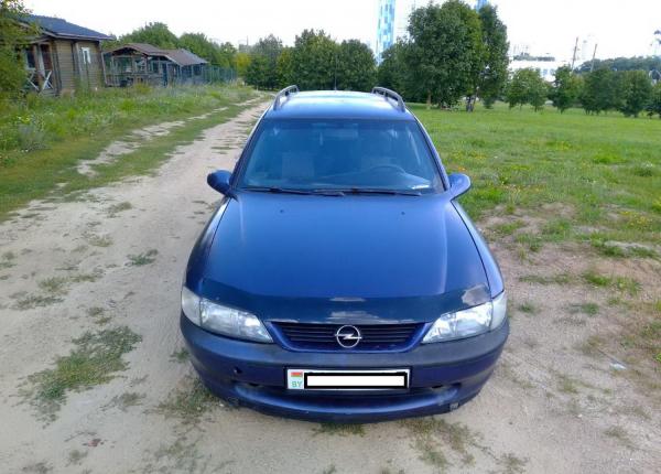 Opel Vectra, 1997 год выпуска с двигателем Бензин, 8 999 BYN в г. Минск