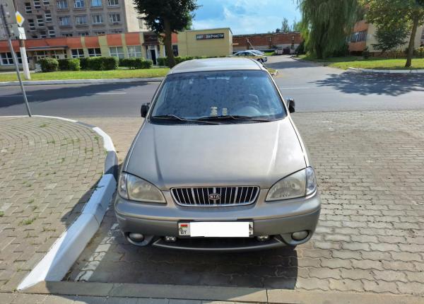 Kia Carens, 2001 год выпуска с двигателем Бензин, 7 893 BYN в г. Орша