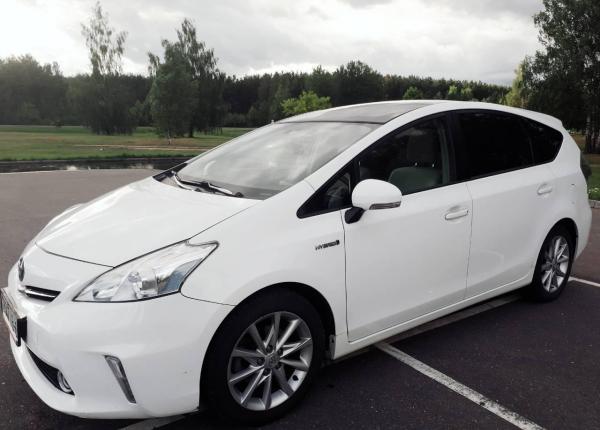 Toyota Prius v (+), 2013 год выпуска с двигателем Гибрид, 47 511 BYN в г. Осиповичи