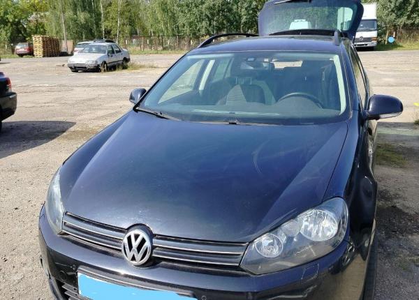 Volkswagen Golf, 2011 год выпуска с двигателем Бензин, 31 225 BYN в г. Минск