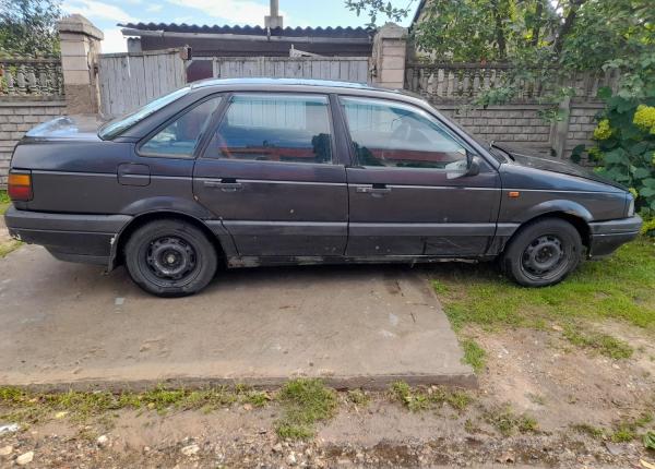 Volkswagen Passat, 1991 год выпуска с двигателем Дизель, 3 000 BYN в г. Орша