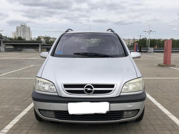 Opel Zafira, 2004 год выпуска с двигателем Бензин, 15 013 BYN в г. Минск