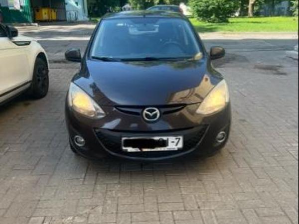 Mazda 2, 2011 год выпуска с двигателем Бензин, 27 815 BYN в г. Минск