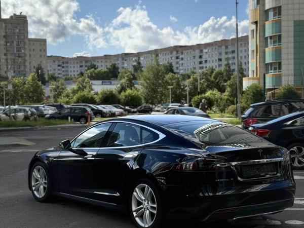 Tesla Model S, 2016 год выпуска с двигателем Электро, 68 719 BYN в г. Минск