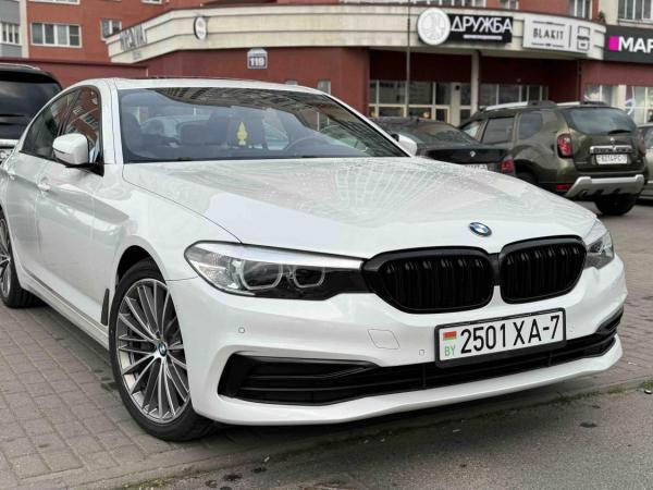 BMW 5 серия, 2019 год выпуска с двигателем Бензин, 119 027 BYN в г. Минск