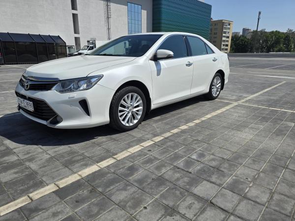 Toyota Camry, 2015 год выпуска с двигателем Бензин, 50 089 BYN в г. Минск