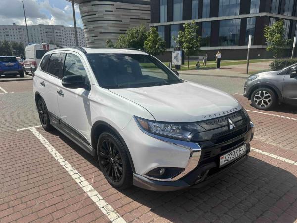 Mitsubishi Outlander, 2019 год выпуска с двигателем Бензин, 79 843 BYN в г. Минск