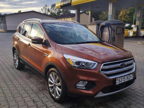 Ford Escape, 2017 год выпуска с двигателем Бензин, 54 857 BYN в г. Минск