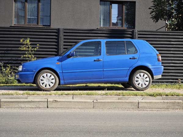 Volkswagen Golf, 1997 год выпуска с двигателем Бензин, 7 422 BYN в г. Минск