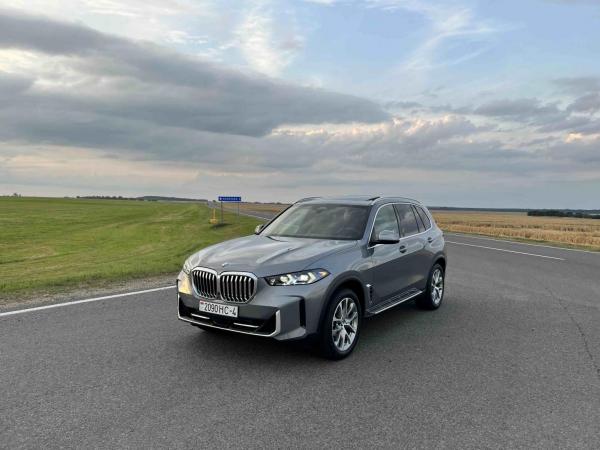 BMW X5, 2023 год выпуска с двигателем Бензин, 296 777 BYN в г. Минск