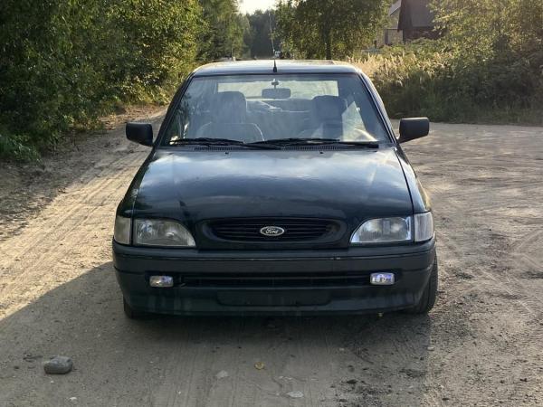 Ford Escort, 1994 год выпуска с двигателем Бензин, 1 267 BYN в г. Ганцевичи