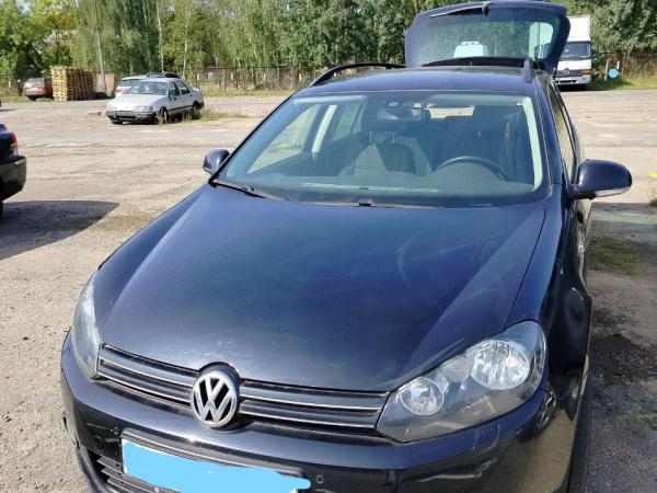 Volkswagen Golf, 2011 год выпуска с двигателем Бензин, 31 225 BYN в г. Минск