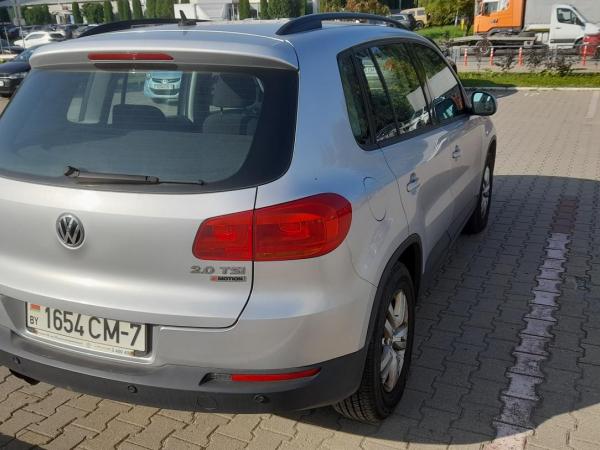 Volkswagen Tiguan, 2015 год выпуска с двигателем Бензин, 44 874 BYN в г. Минск